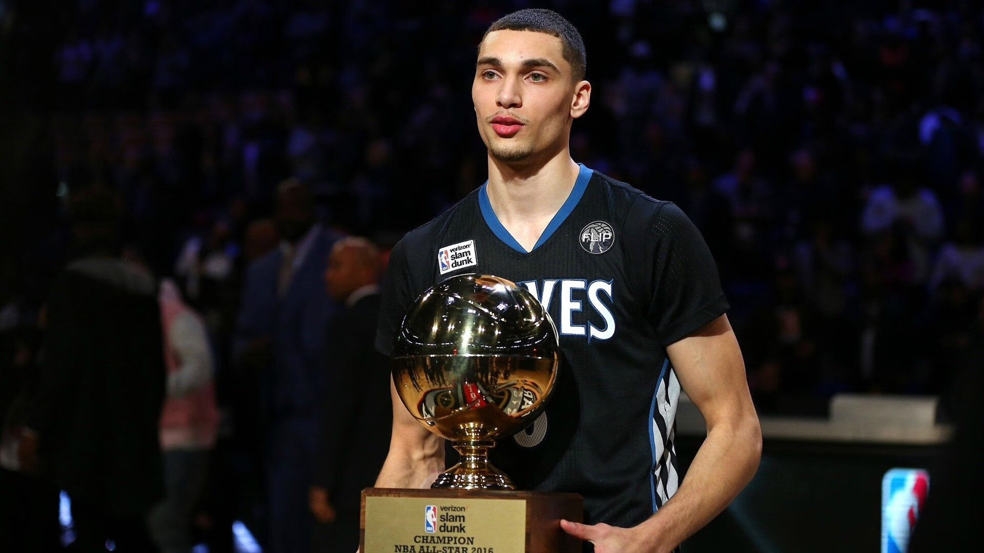 全红婵复出首战夺冠后发文:我真棒,全红婵得冠军后采访