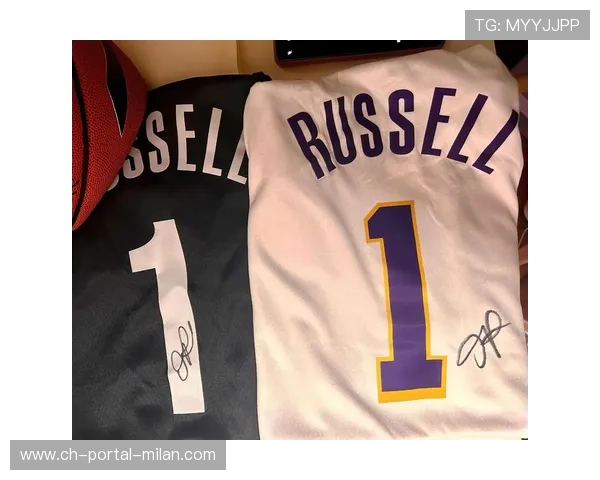 【互动抽奖】粉丝现场参与赢取签名球衣，谁的签名球衣会升值